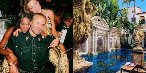 cadaveri casa versace|Miami, trovati due cadaveri nell'ex villa di Versace 24 anni dopo l .